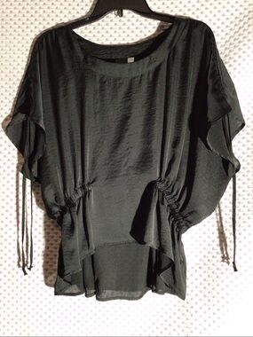 Oxmo black blouse